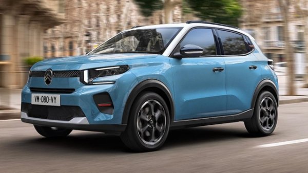 Три предложения дава Citroën C3, който използва 3-цилиндров 1.2 PureTech 100 S&S двигател с вътрешно горене със 100 к.с. 
Електрифицираната гама на този компактен градски автомобил  включва мек хибриден вариант с предно задвижване, оборудван с цитирания мотор, комбиниран с 48-волтова литиево-йонна батерия и 6-степенна автоматична трансмисия с двоен съединител eDct, интегрирана с 21 kW електрически мотор. Според френската компания - разходът на гориво е между 4,548 и 5,532 л/100 км.

Що се отнася до производителността, спринтът от 0 до 100 км/ч се осъществява за  8 секунди , а максималната скорост е 192 км/ч.

Предлагат се две нива на оборудване (You pack plus и Max). Размерите са дължина 4015 мм, с междуосие от 2540 мм, 1755 мм широк и висок 1590 мм. Багажникът има капацитет, който започва от 310 литра). 

Споделя се еднакво технологично оборудване (в две от трите версии с 10 " централен екран). Също така батерията (презарежда се при 100 kW за 26 минути от 20 до 80%) гарантира максимална декларирана автономия от 320 км.
